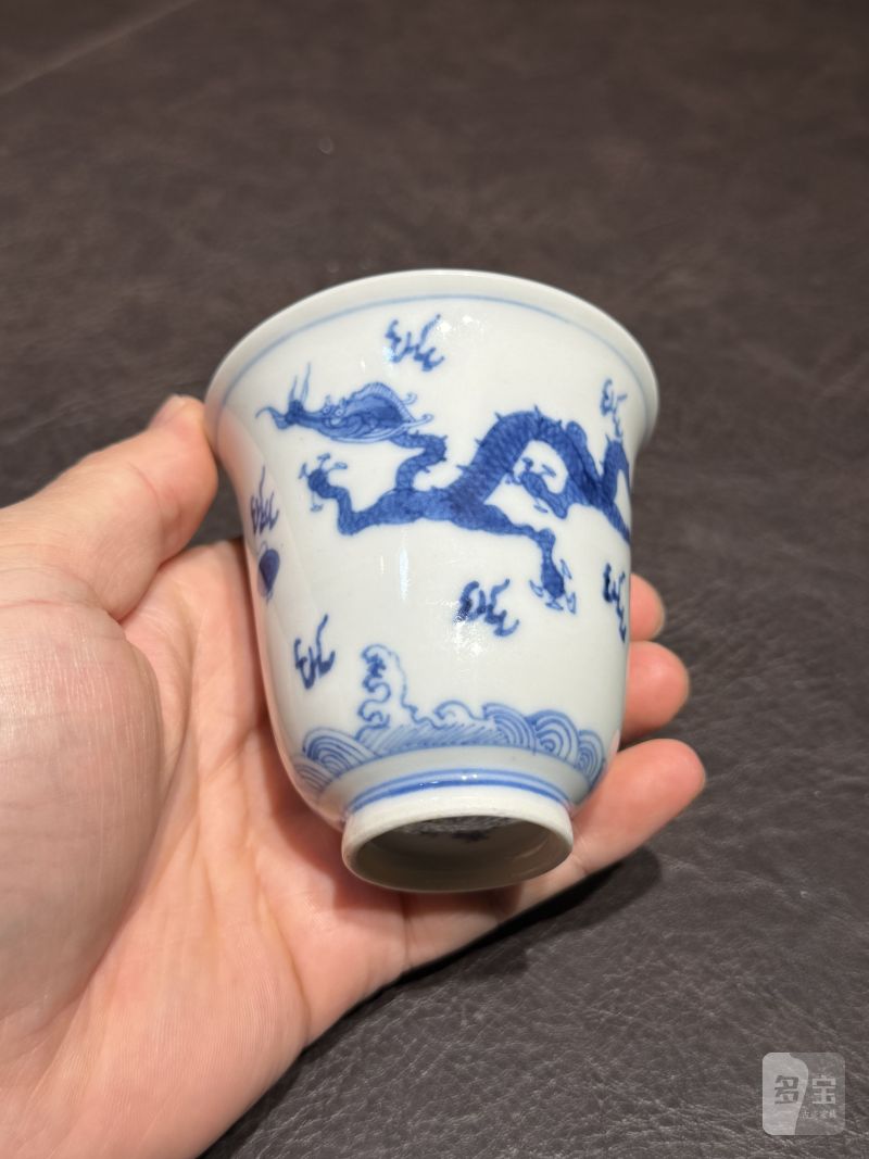 清雍正 青花双龙赶珠纹铃铛杯 - 图23